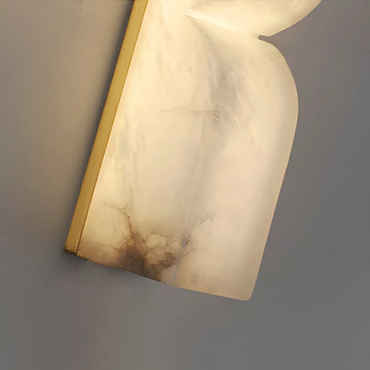 Light Spanish Alabaster Wall Sconce for Hallway – Alabaster detail 15