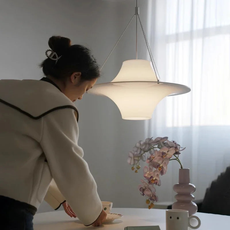 Nordic Minimalist Lokki Seagull UFO Chandelier