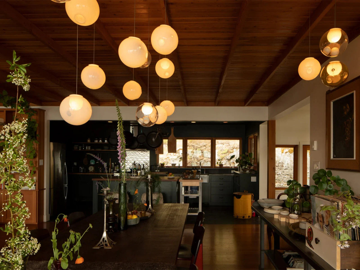 28 Single Glass Pendant Lamp – Glass detail 21