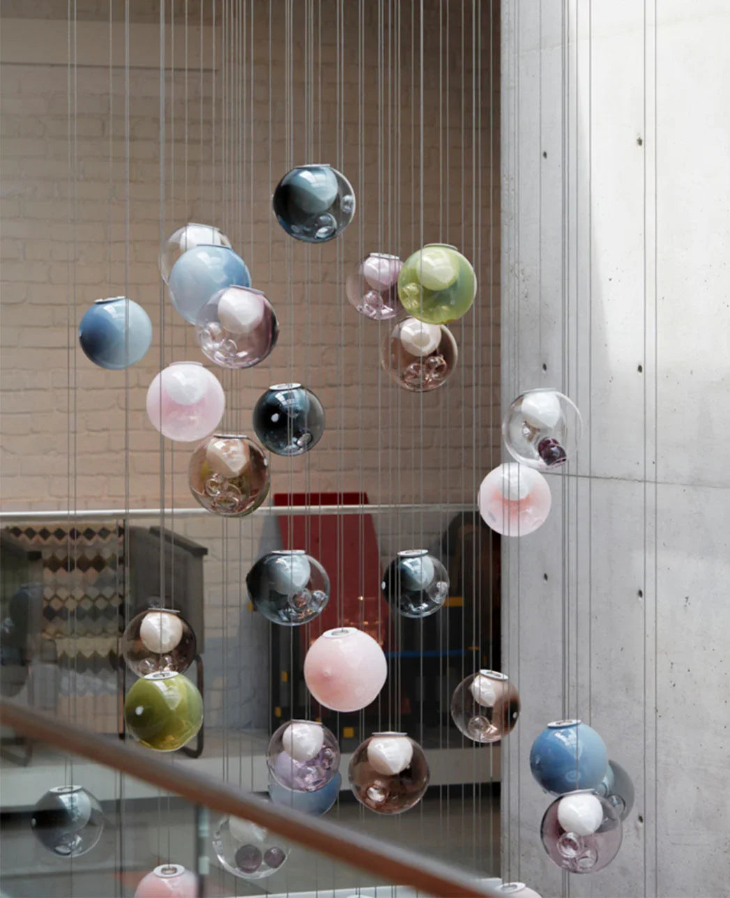 28 Single Glass Pendant Lamp – Glass detail 12