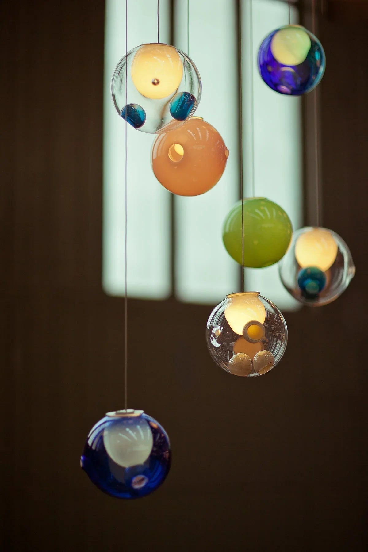 28 Single Glass Pendant Lamp – Glass detail 34