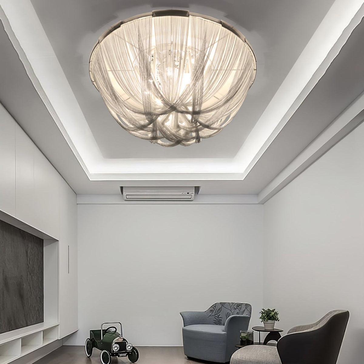 Chain Tassel Ceiling Light – detail 4