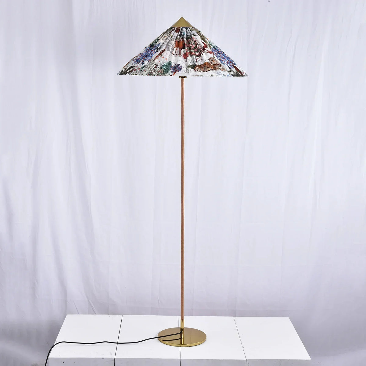 Marlowe Conical Shade Iron Floor Lamp – Iron detail 26