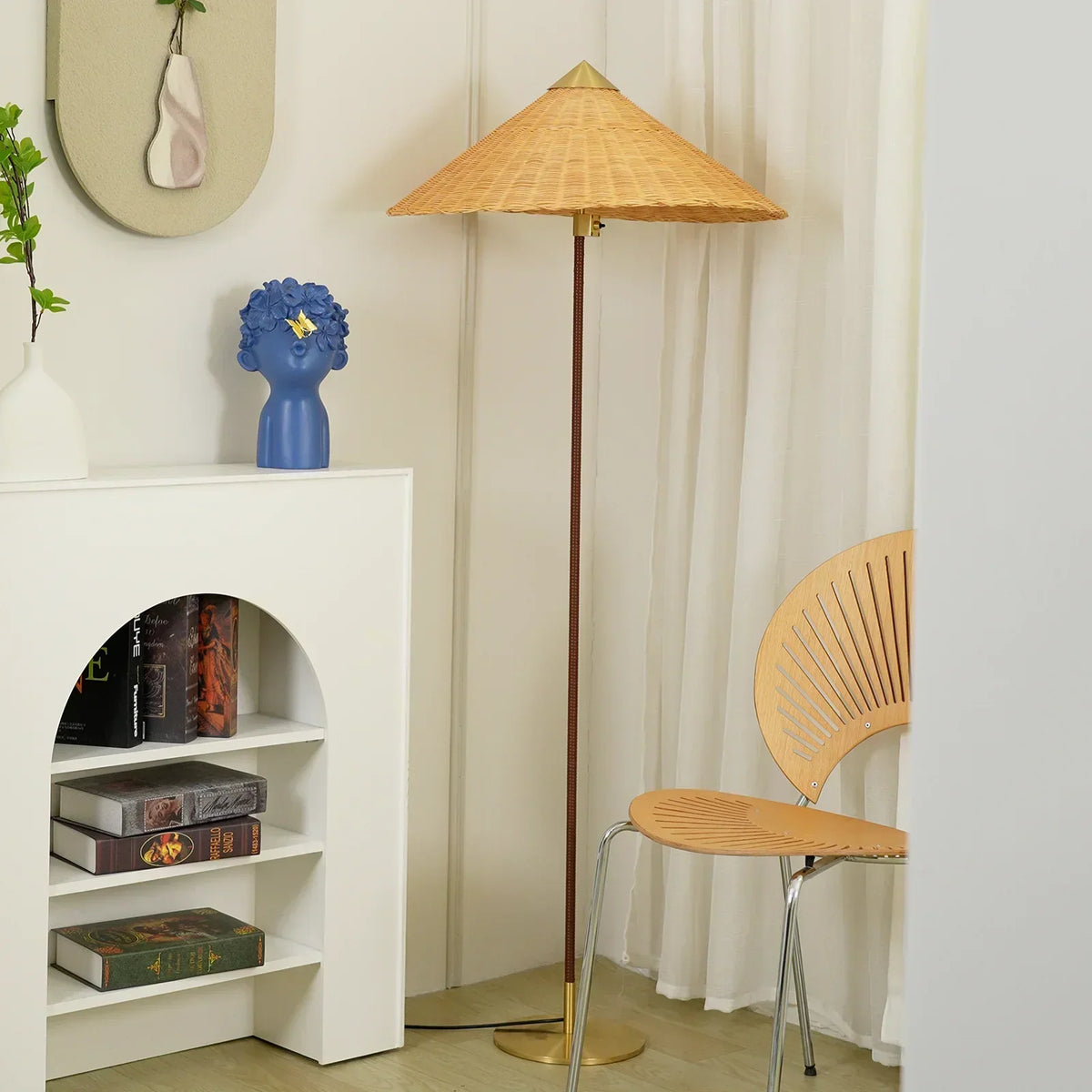 Marlowe Conical Shade Iron Floor Lamp – Iron detail 14