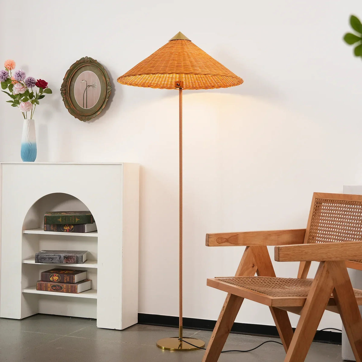 Marlowe Conical Shade Iron Floor Lamp – Iron detail 9