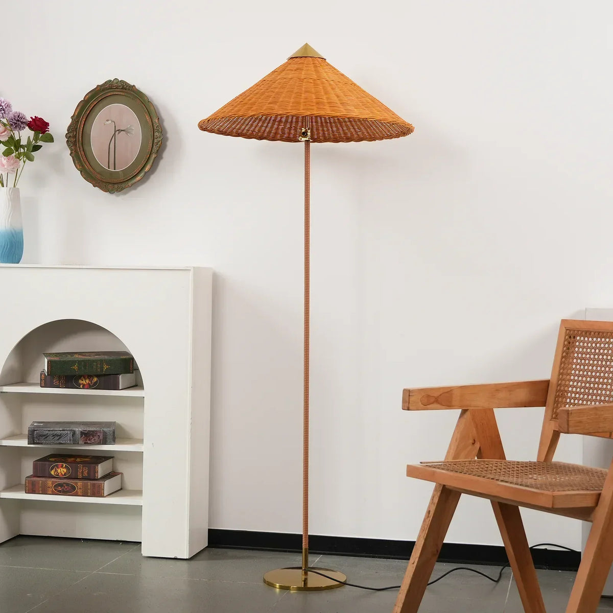 Marlowe Conical Shade Iron Floor Lamp – Iron detail 16