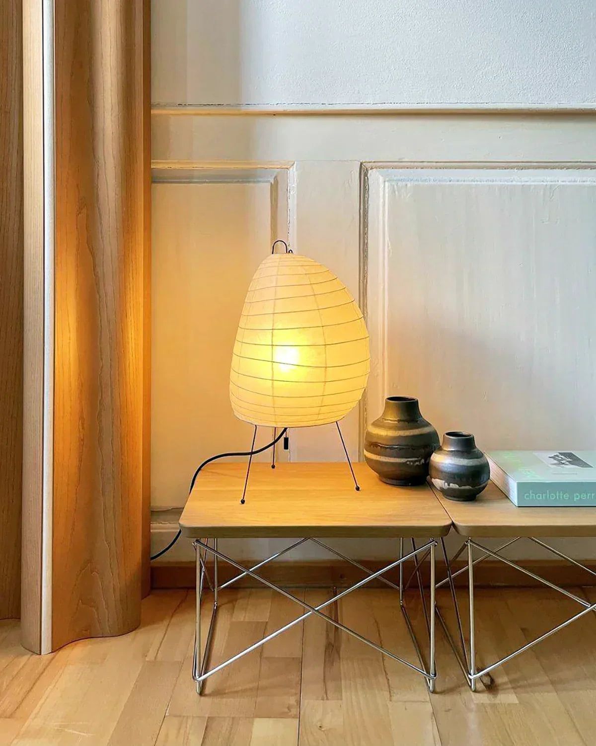 Akari Semicircular Paper 1N Steel Table Lamp – Steel detail 7
