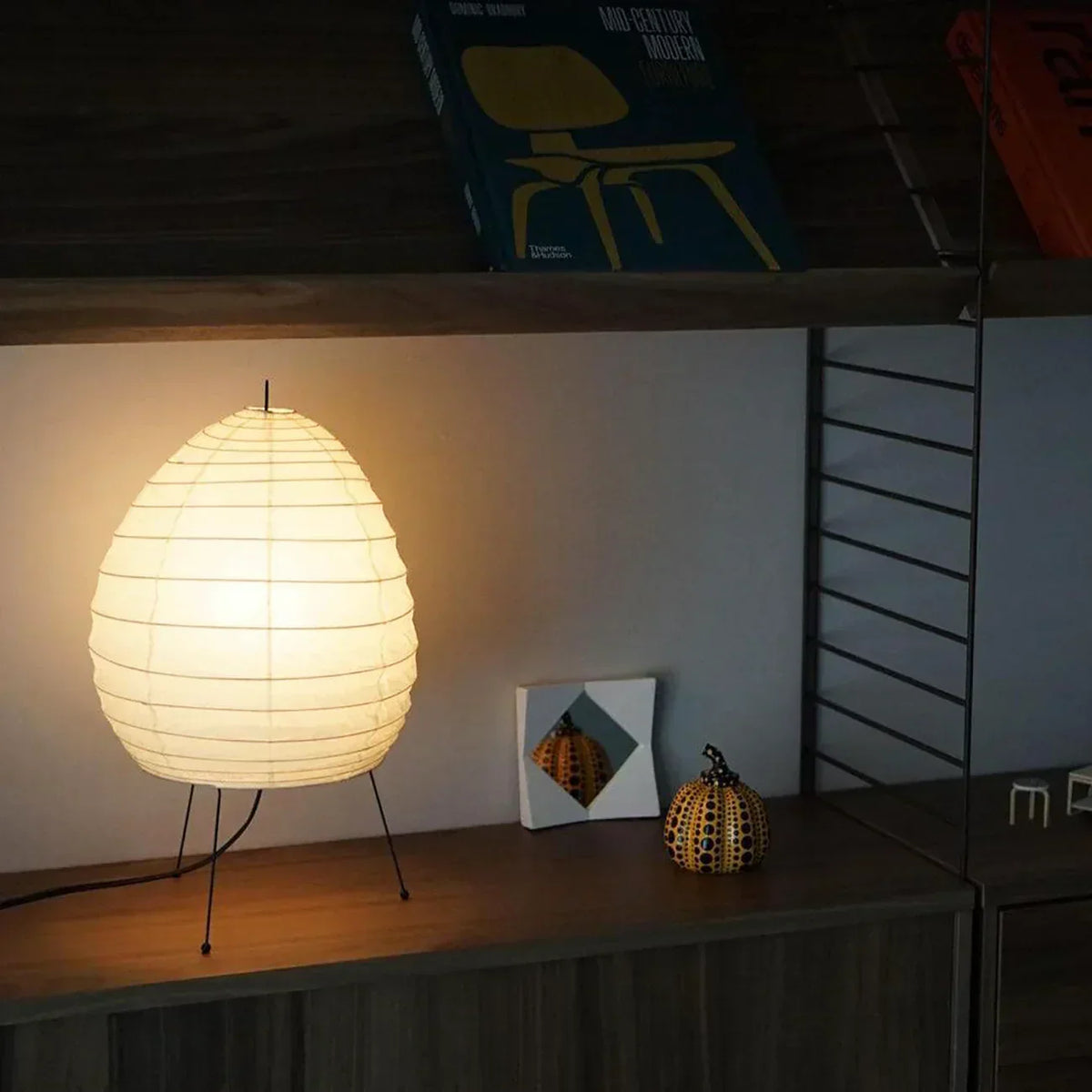 Akari Semicircular Paper 1N Steel Table Lamp – Steel detail 6