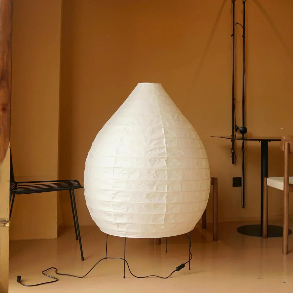 Akari Water Drop Paper 23N Steel Floor Lamp – Steel detail 5