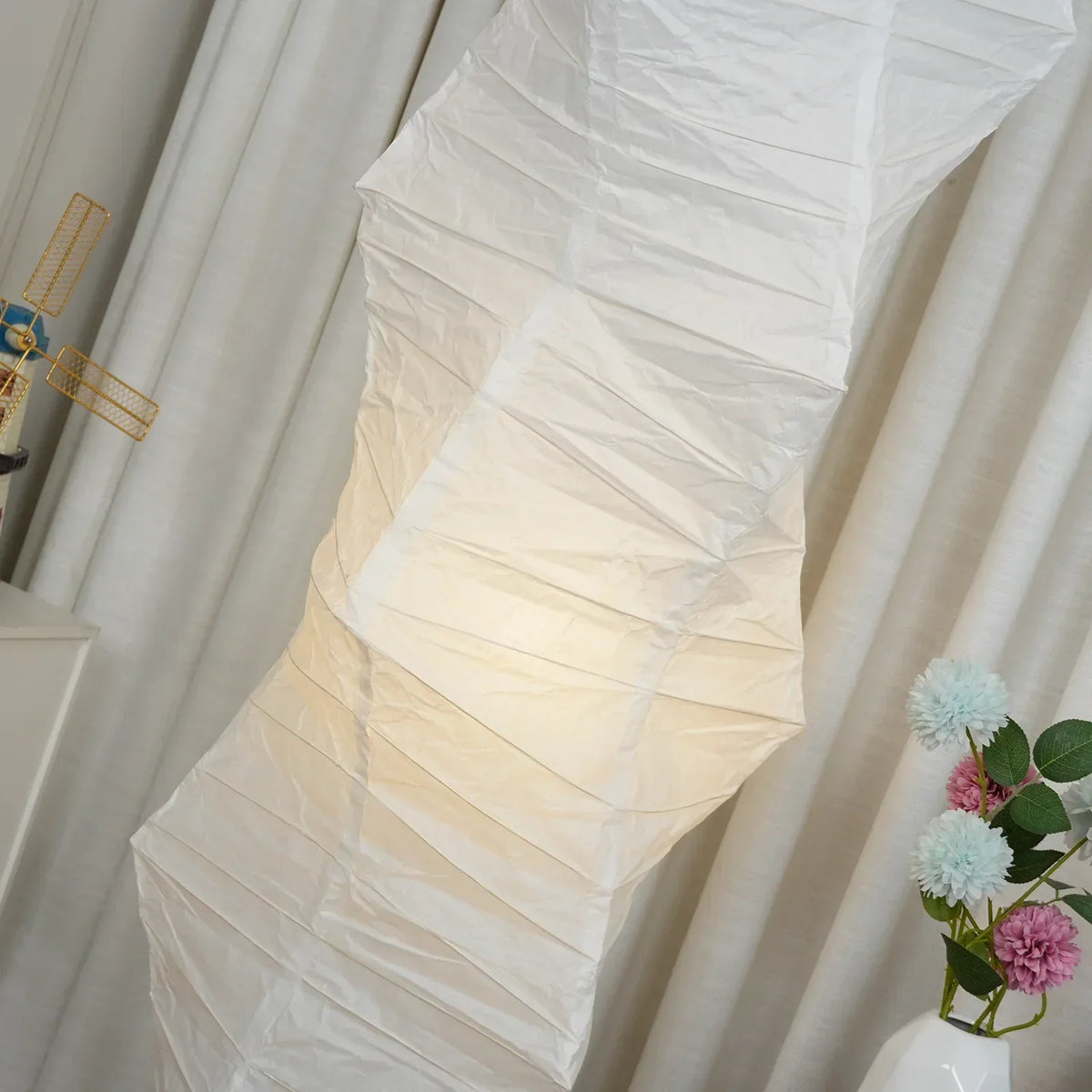 Akari Irregularly Twisted Paper UF4-33N Iron Floor Lamp – Iron detail 26
