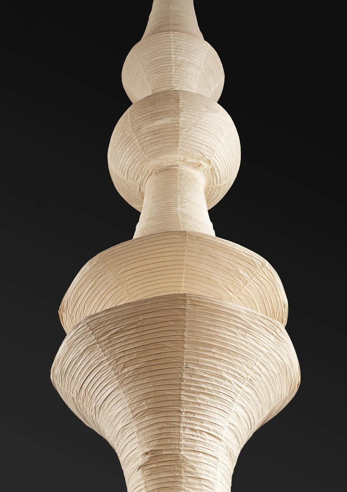 Akari E Paper Iron Pendant Light – Iron detail 12