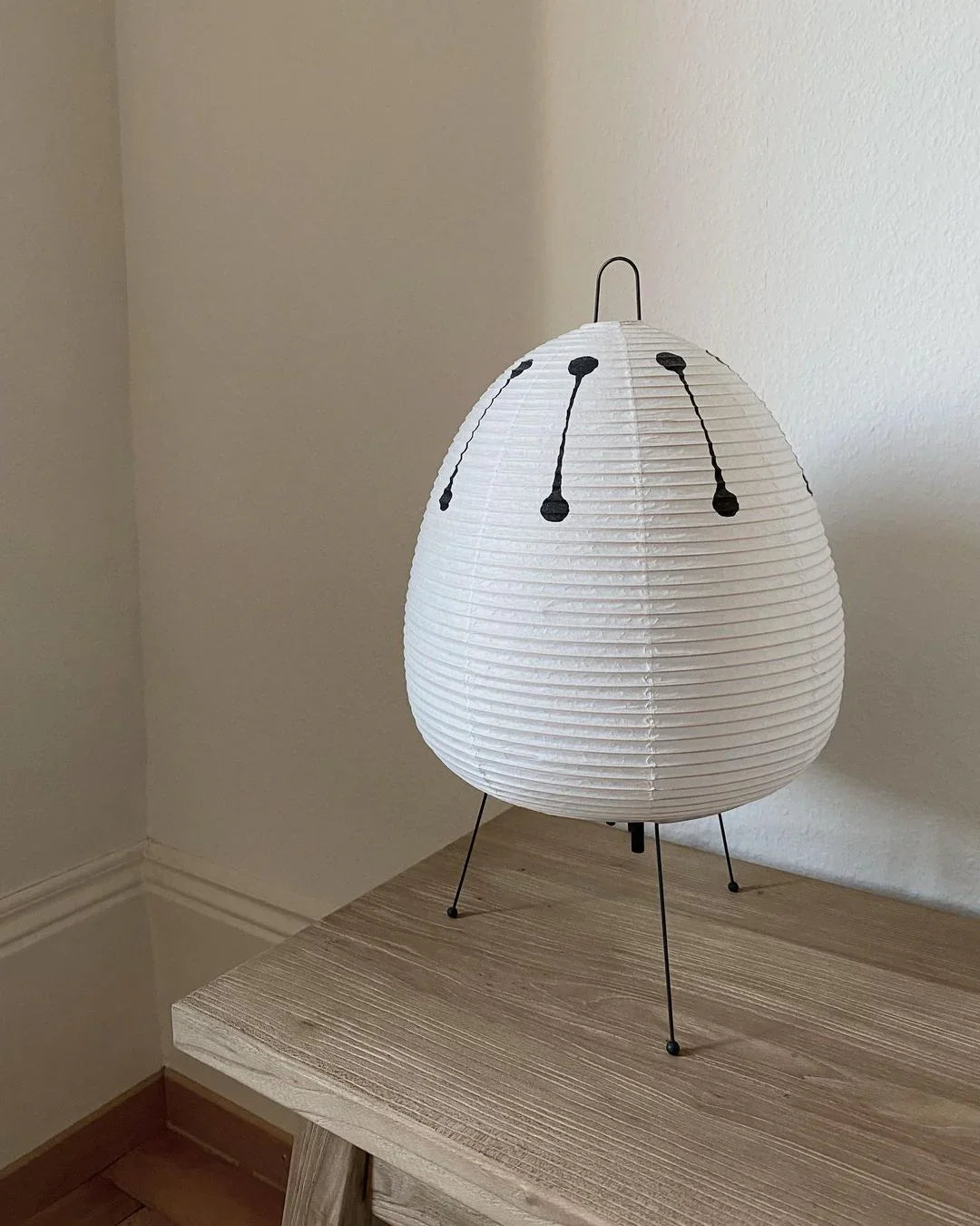 Akari Egg Shaped Paper 1A Iron Table Lamp – Iron detail 13