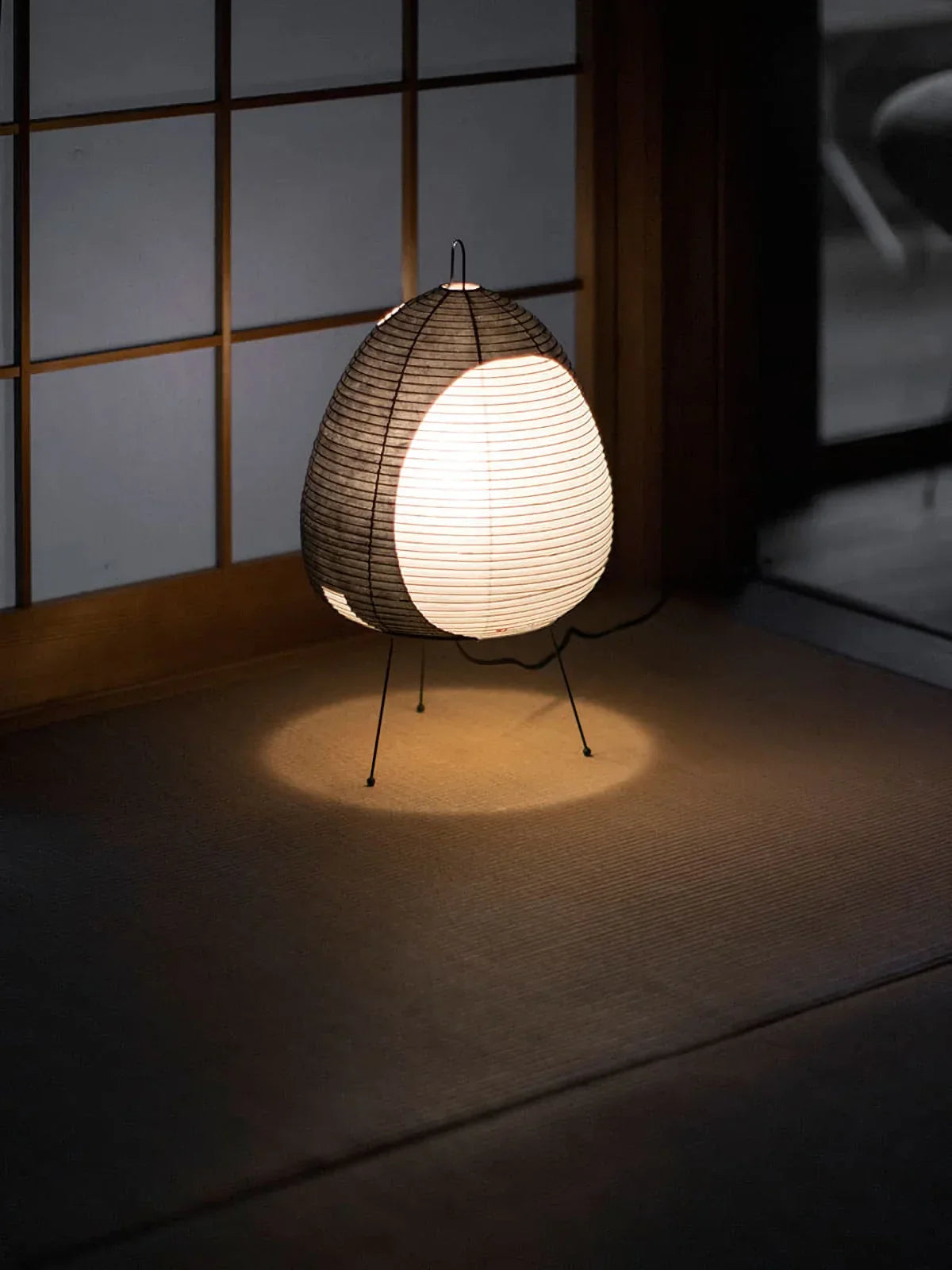 Akari Egg Shaped Paper 1A Iron Table Lamp – Iron detail 36