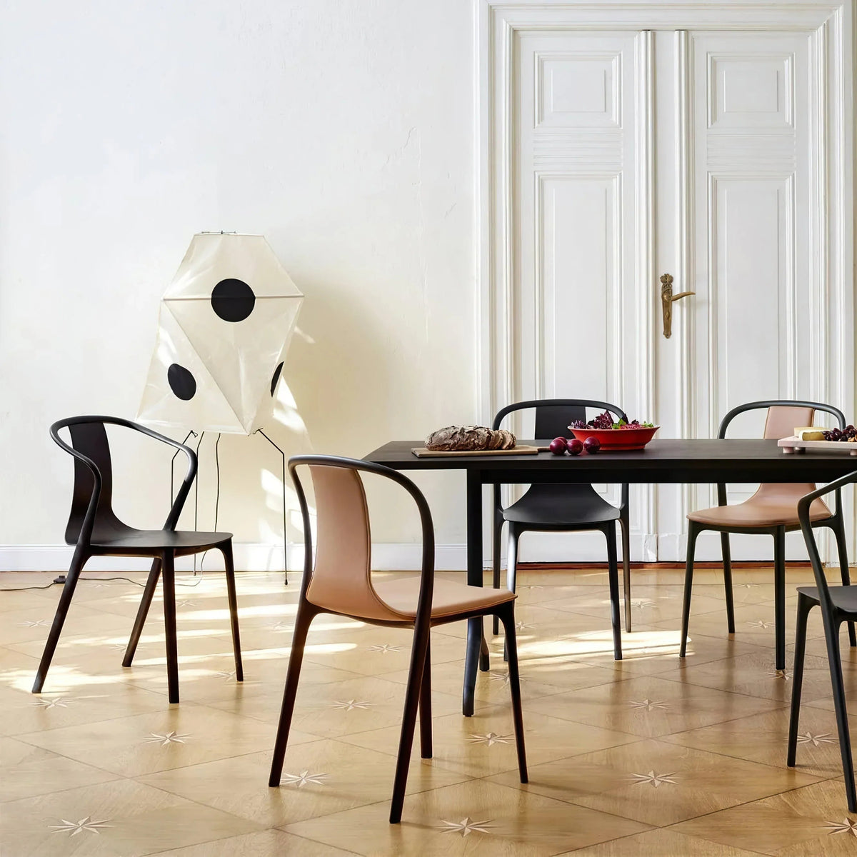 Akari Polyhedral Paper UF3-Q Iron Floor Lamp – Iron detail 19