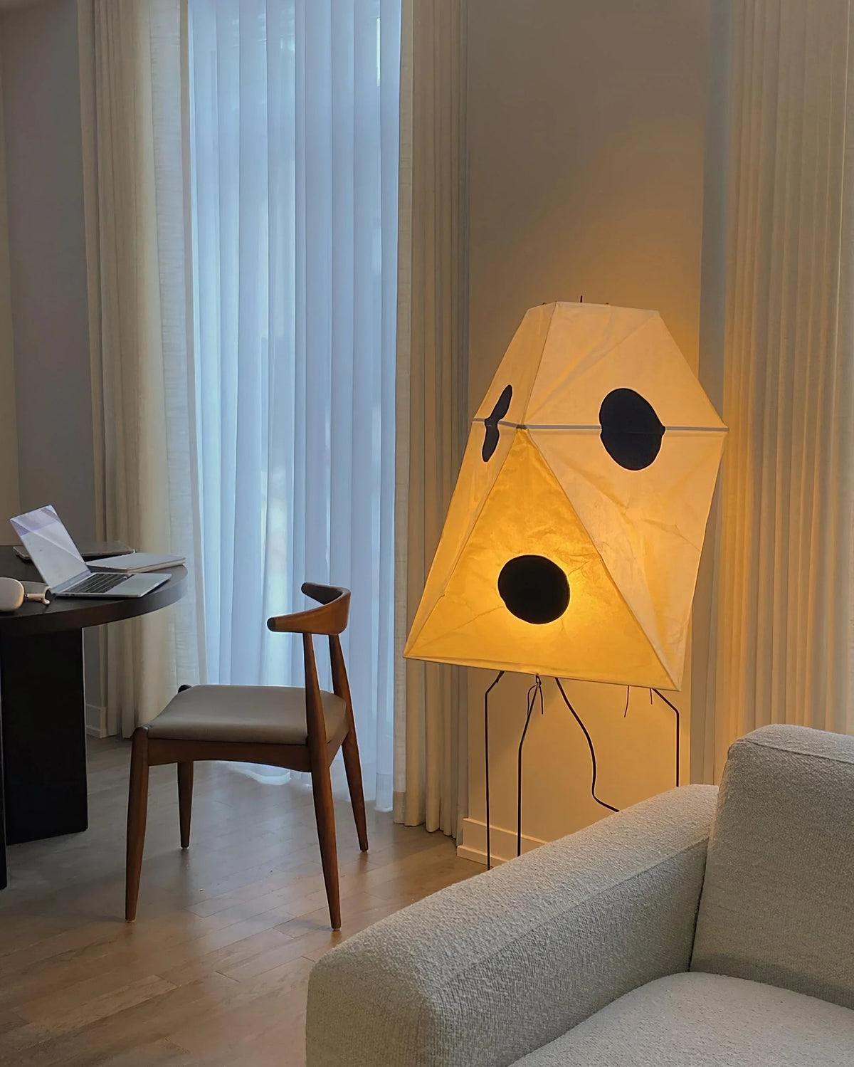 Akari Polyhedral Paper UF3-Q Iron Floor Lamp – Iron detail 31