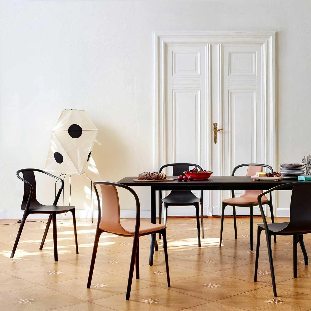 Akari Polyhedral Paper UF3-Q Iron Floor Lamp – Iron detail 15