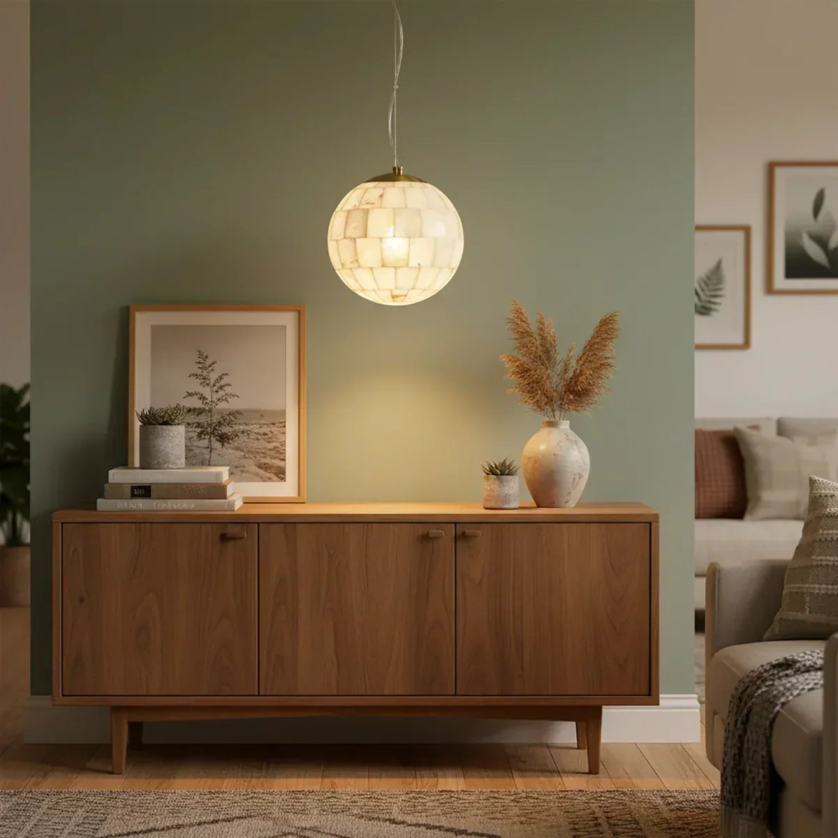 Alabaster Ball Pendant Light – Alabaster detail 3