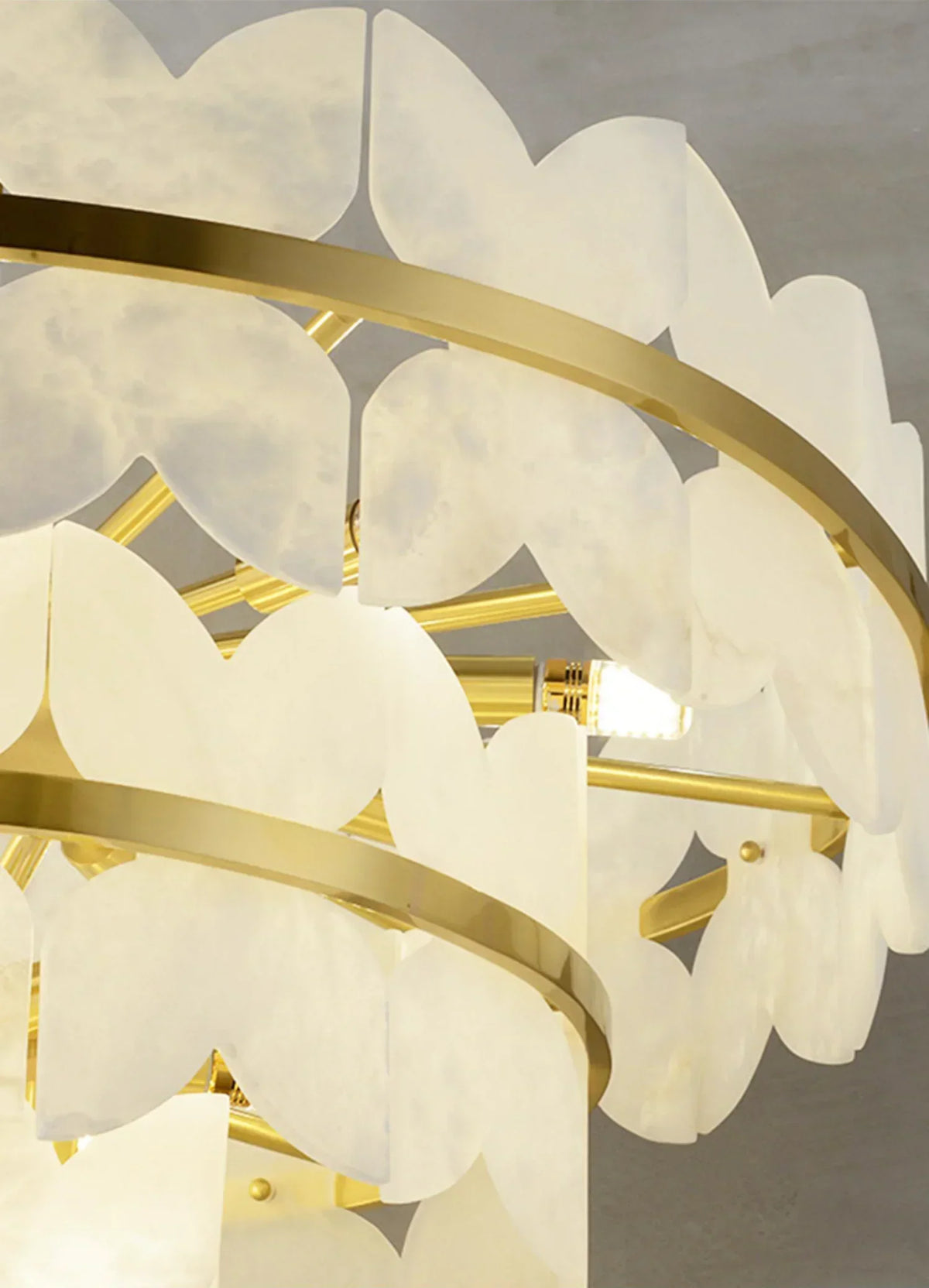 Alabaster Butterfly Round Chandelier – Alabaster detail 16