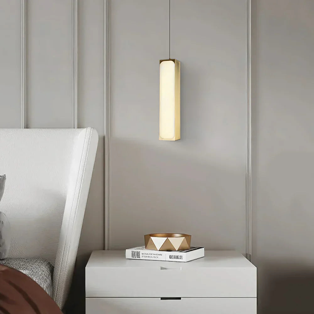 Alabaster Chaos Pendant Light – Alabaster detail 2