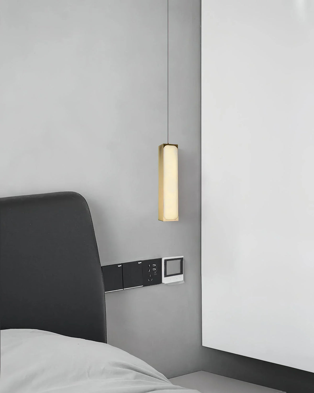 Alabaster Chaos Pendant Light – Alabaster detail 5