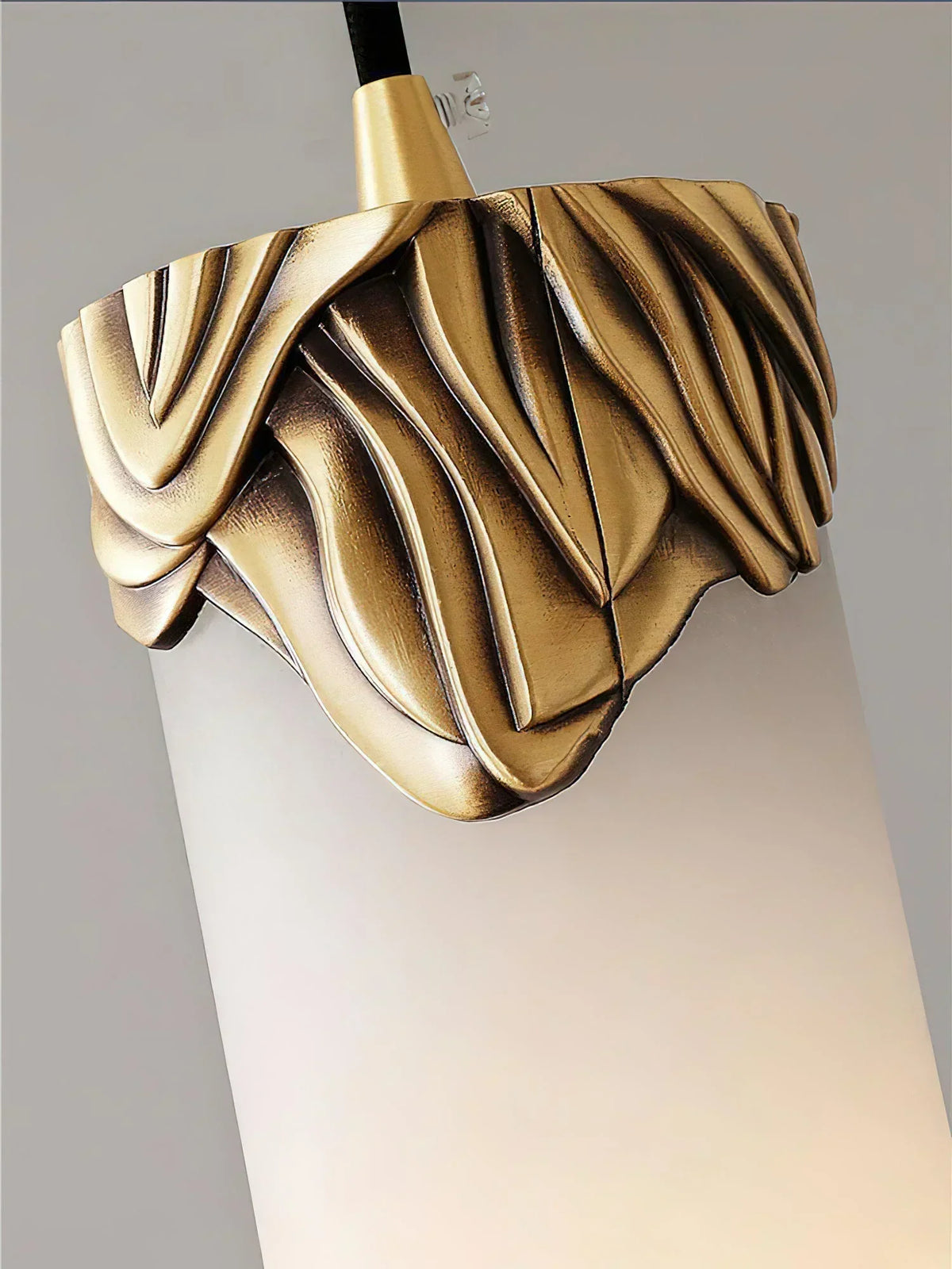 Alabaster Cylindrical Dansani Lyra Pendant Light – Alabaster detail 15