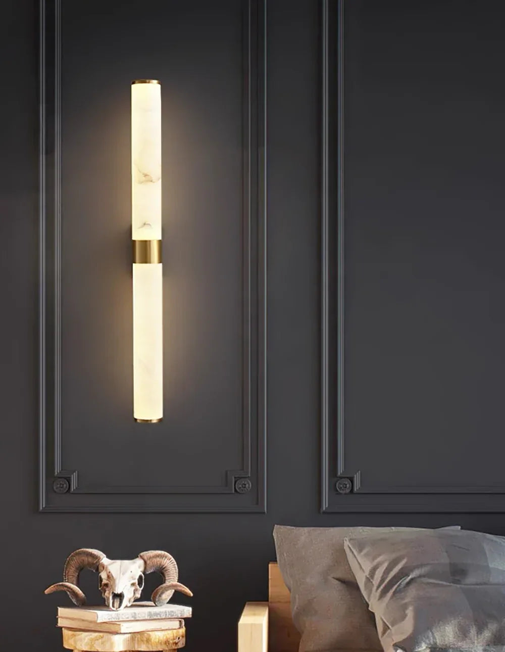 Cylindrical Alabaster Line Wall Light – Alabaster detail 13