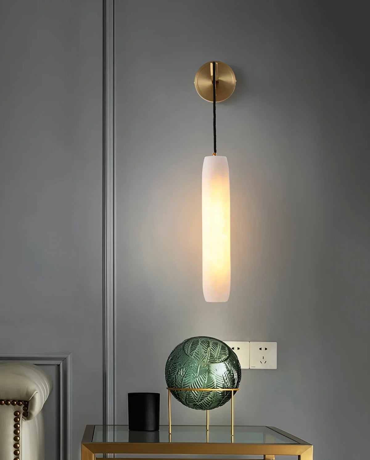 Alabaster Flute Wall Lamp – Alabaster detail 16