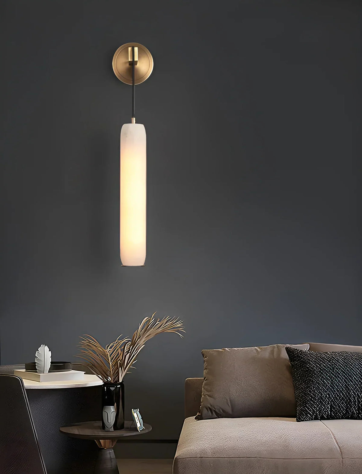 Alabaster Flute Wall Lamp – Alabaster detail 18