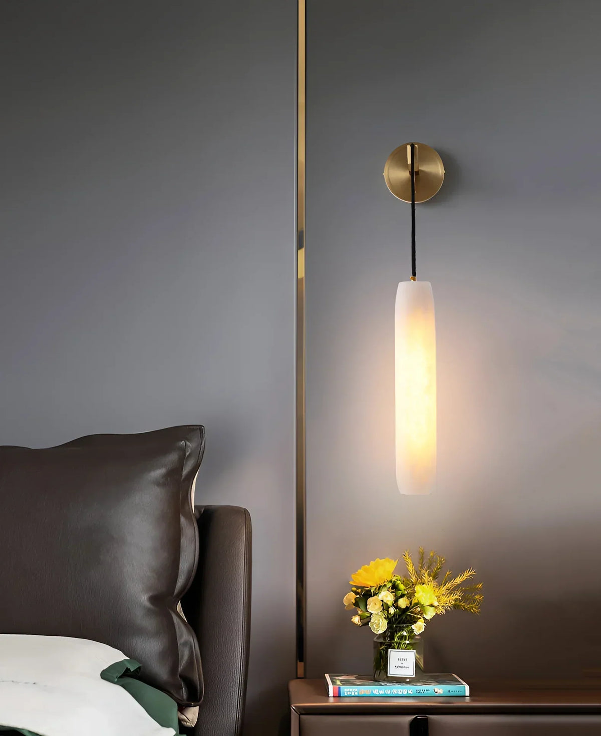 Alabaster Flute Wall Lamp – Alabaster detail 14