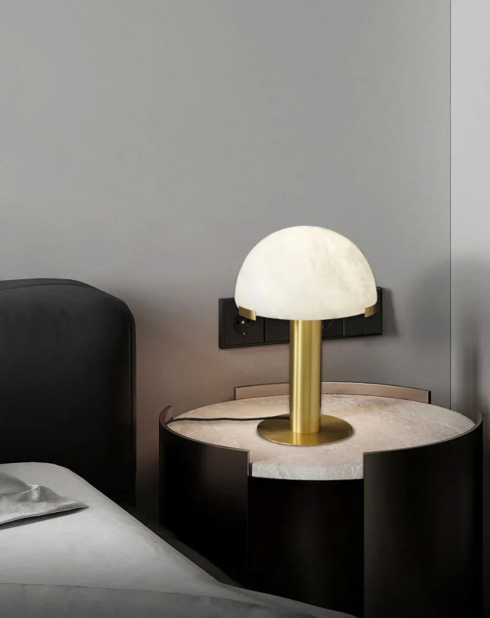 Hemispherical Alabaster Table Lamp – Alabaster detail 11