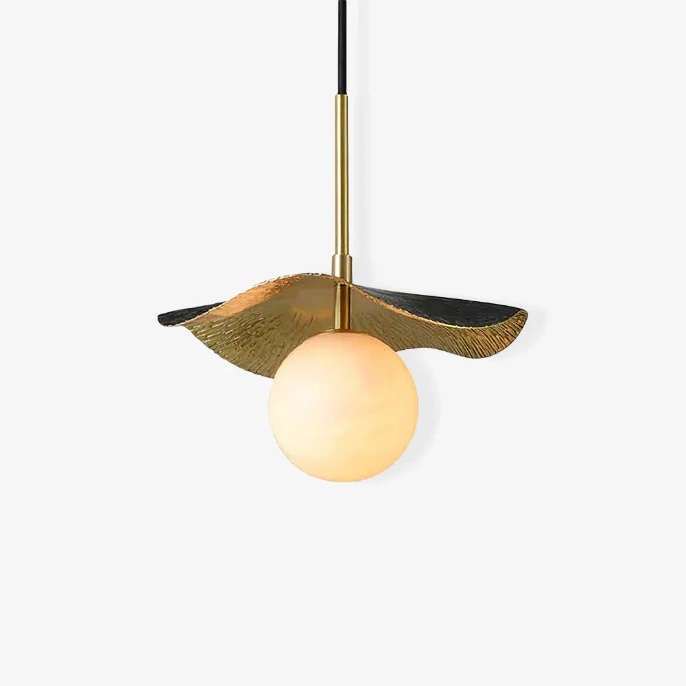 Alabaster Montera Brass Pendant Light – Alabaster detail 12