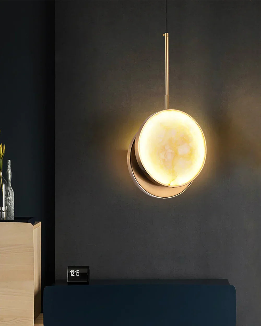 Alabaster Moonshade Pendant Light – Alabaster detail 3