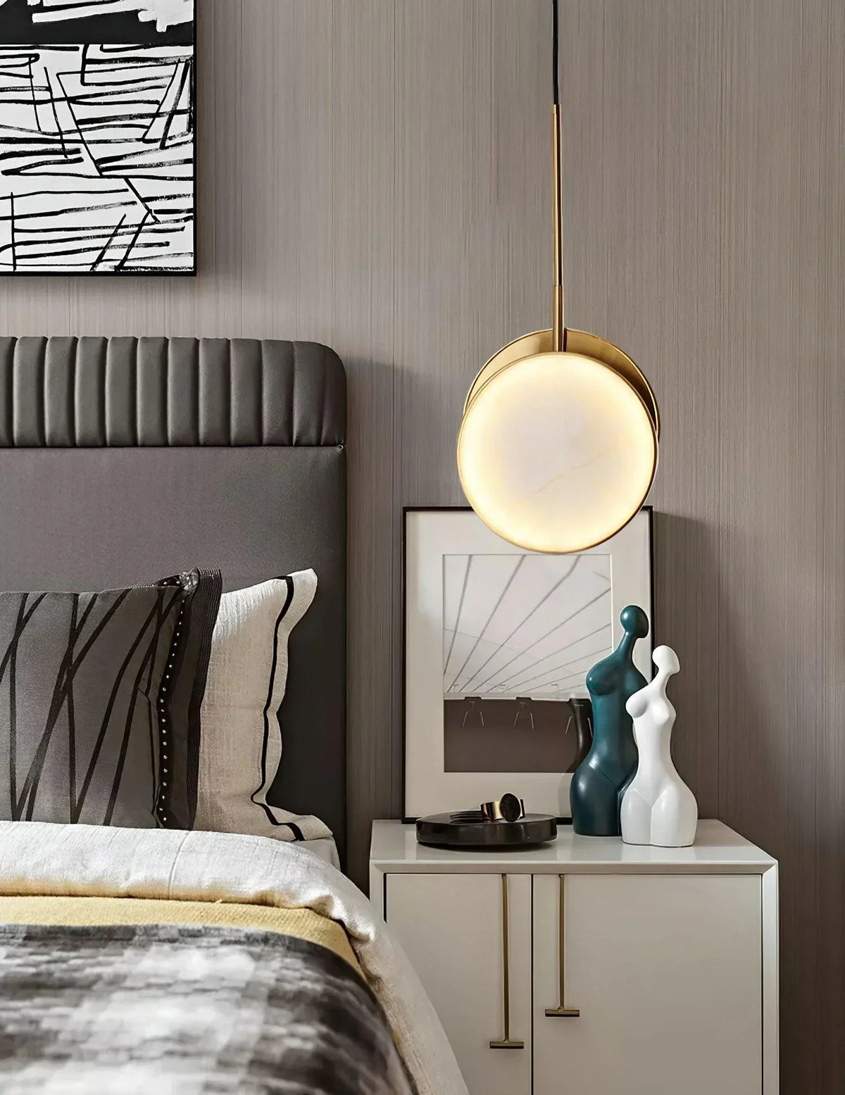 Alabaster Moonshade Pendant Light – Alabaster detail 8