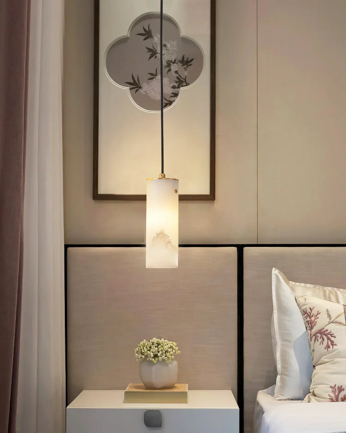 Alabaster Nula Vertical Pendant Light – Alabaster detail 7