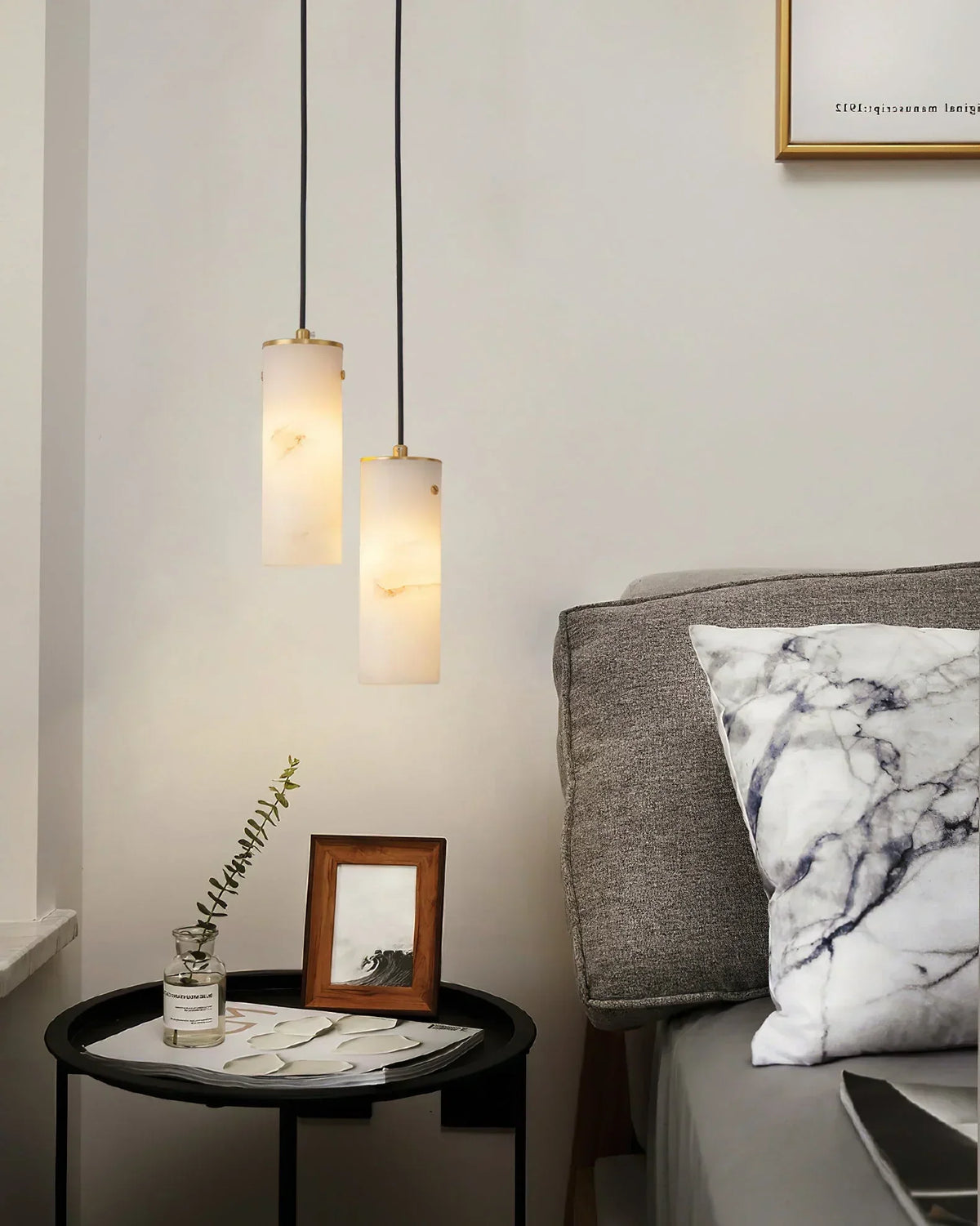 Alabaster Nula Vertical Pendant Light – Alabaster detail 8