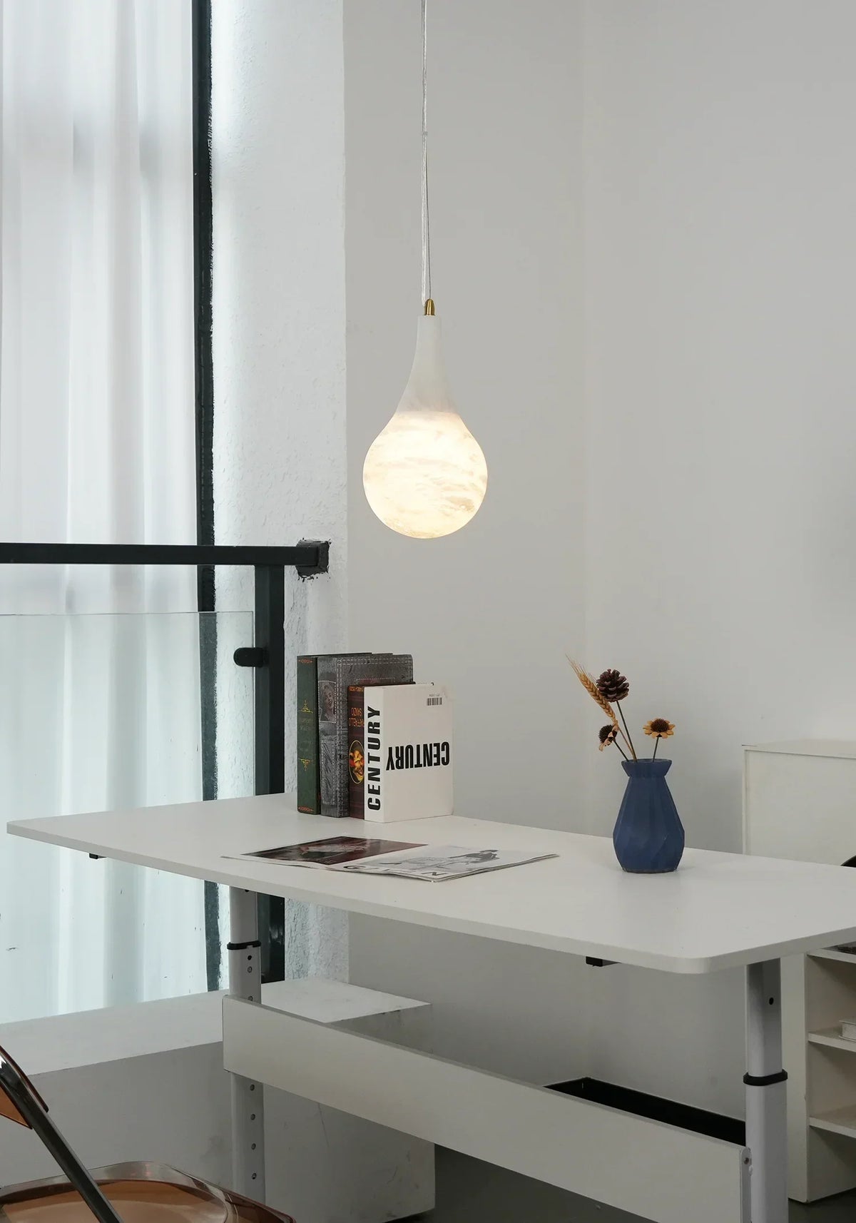 Alabaster Raindrop Pendant Light – Alabaster detail 17