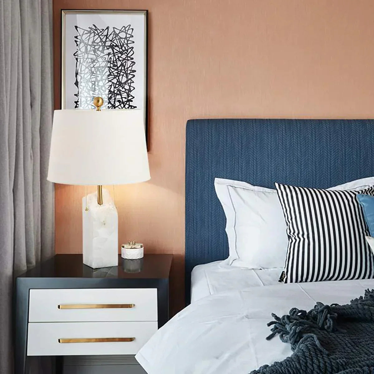 Alabaster Raw Fbric Table Lamp – Alabaster detail 8