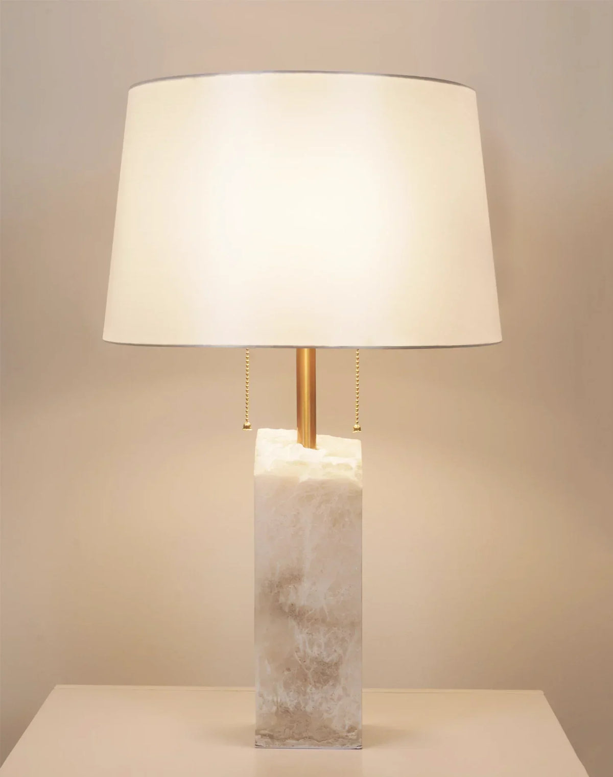 Alabaster Raw Fbric Table Lamp – Alabaster detail 9