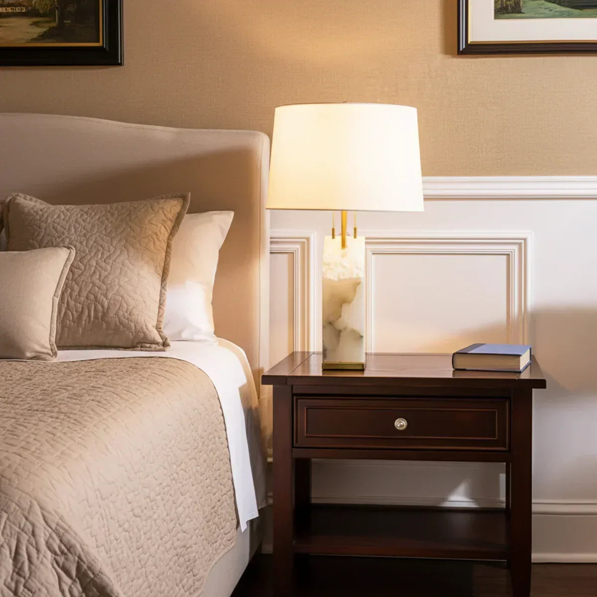 Alabaster Raw Fbric Table Lamp – Alabaster detail 2
