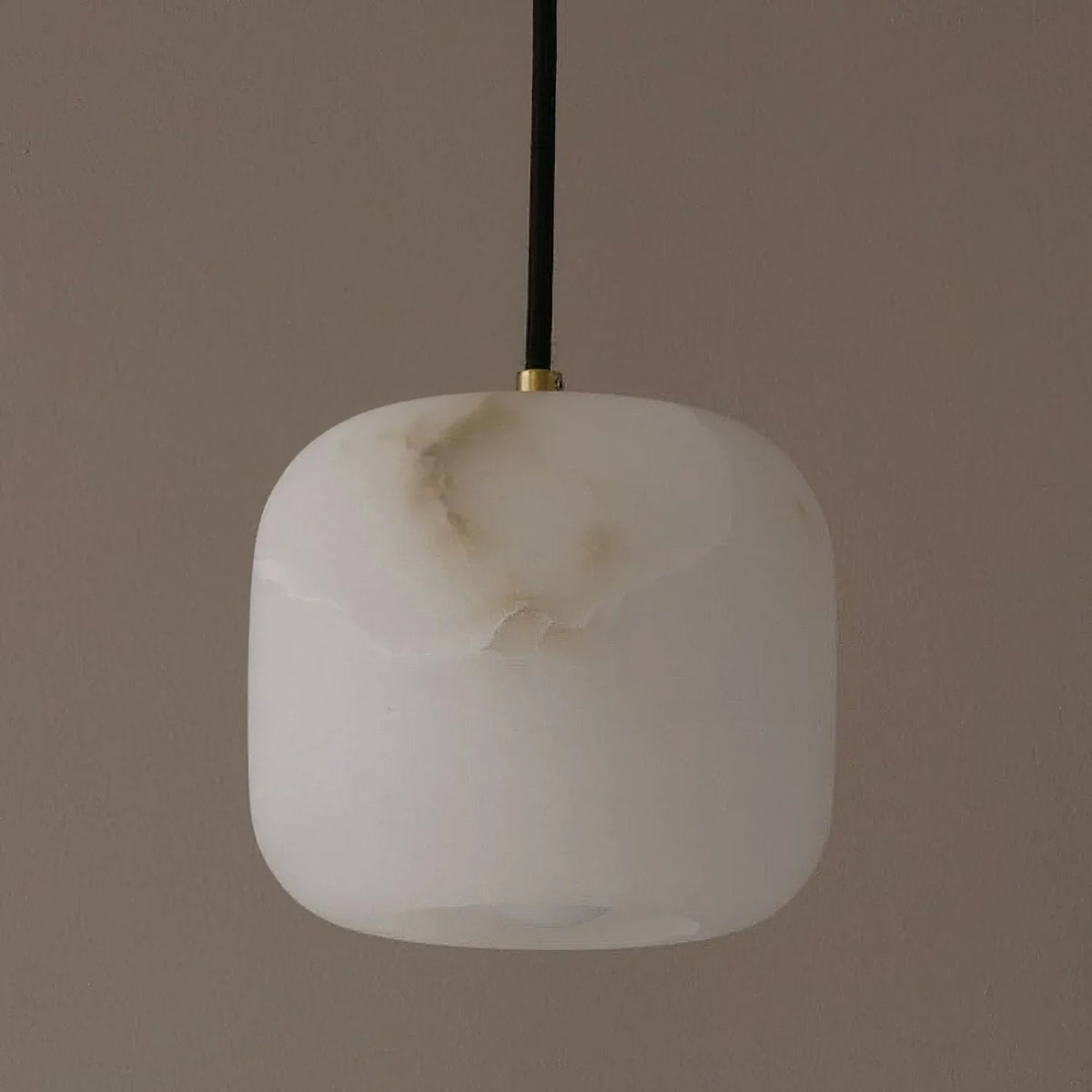Alabaster Bedside Pendant Light – Alabaster detail 24