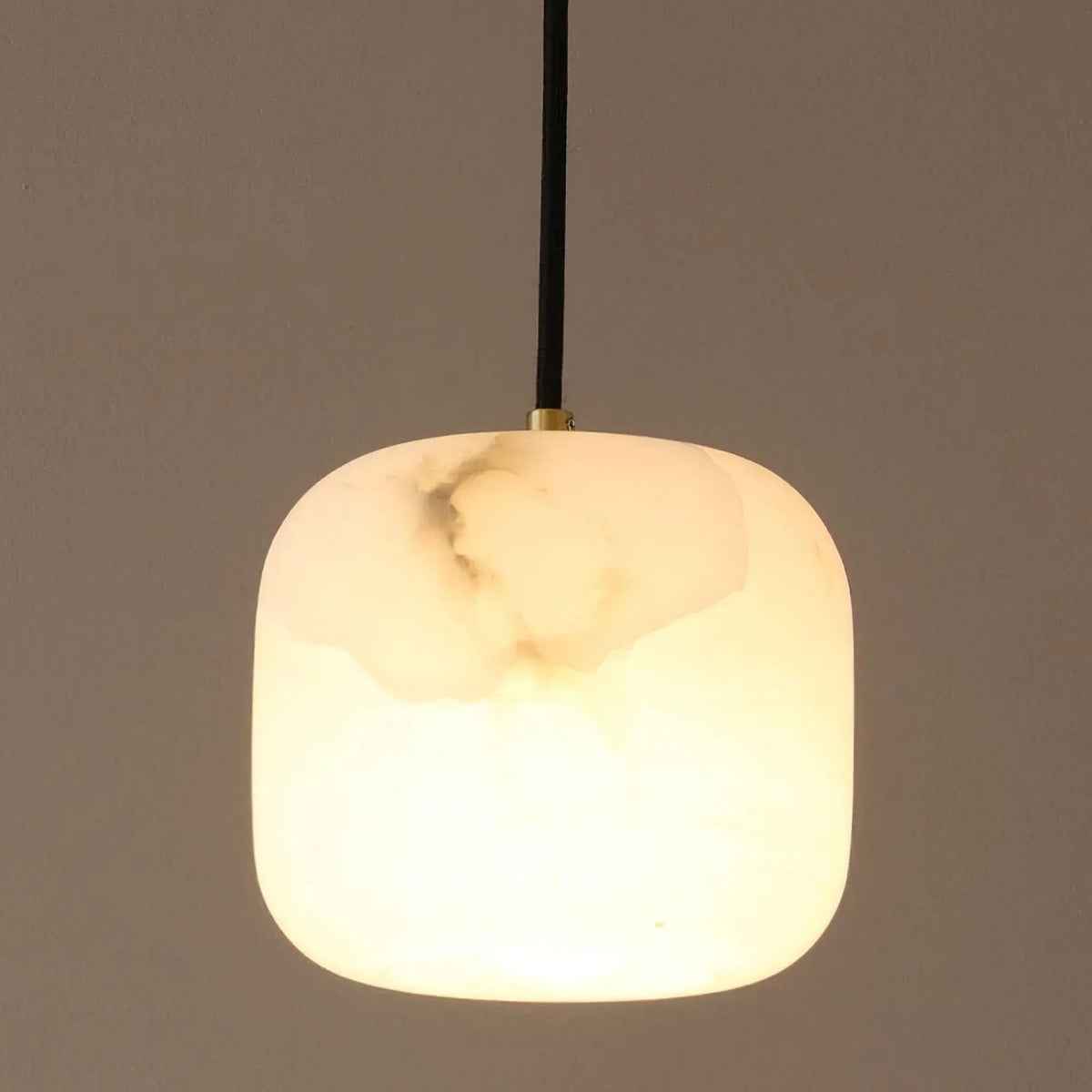 Alabaster Bedside Pendant Light – Alabaster detail 23