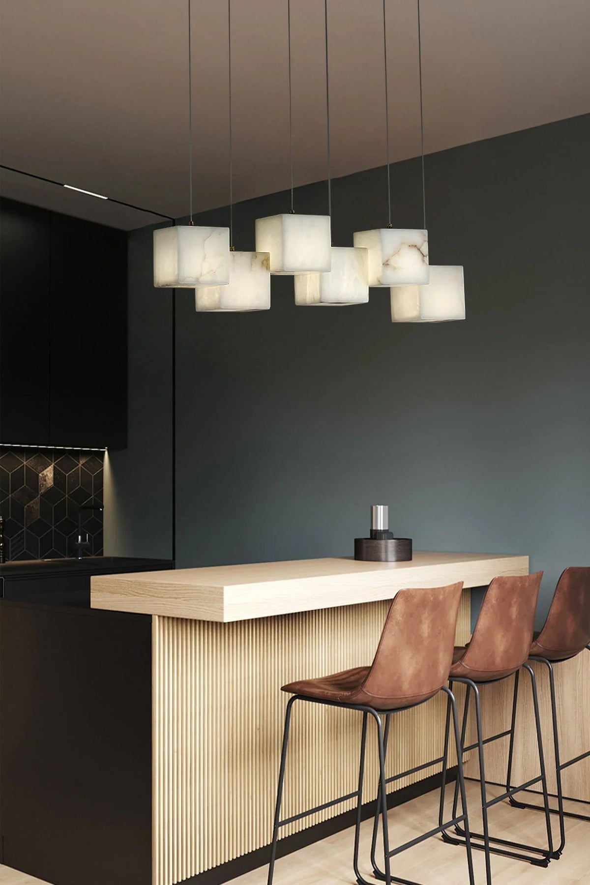 Alabaster Box Chandelier – Alabaster detail 21