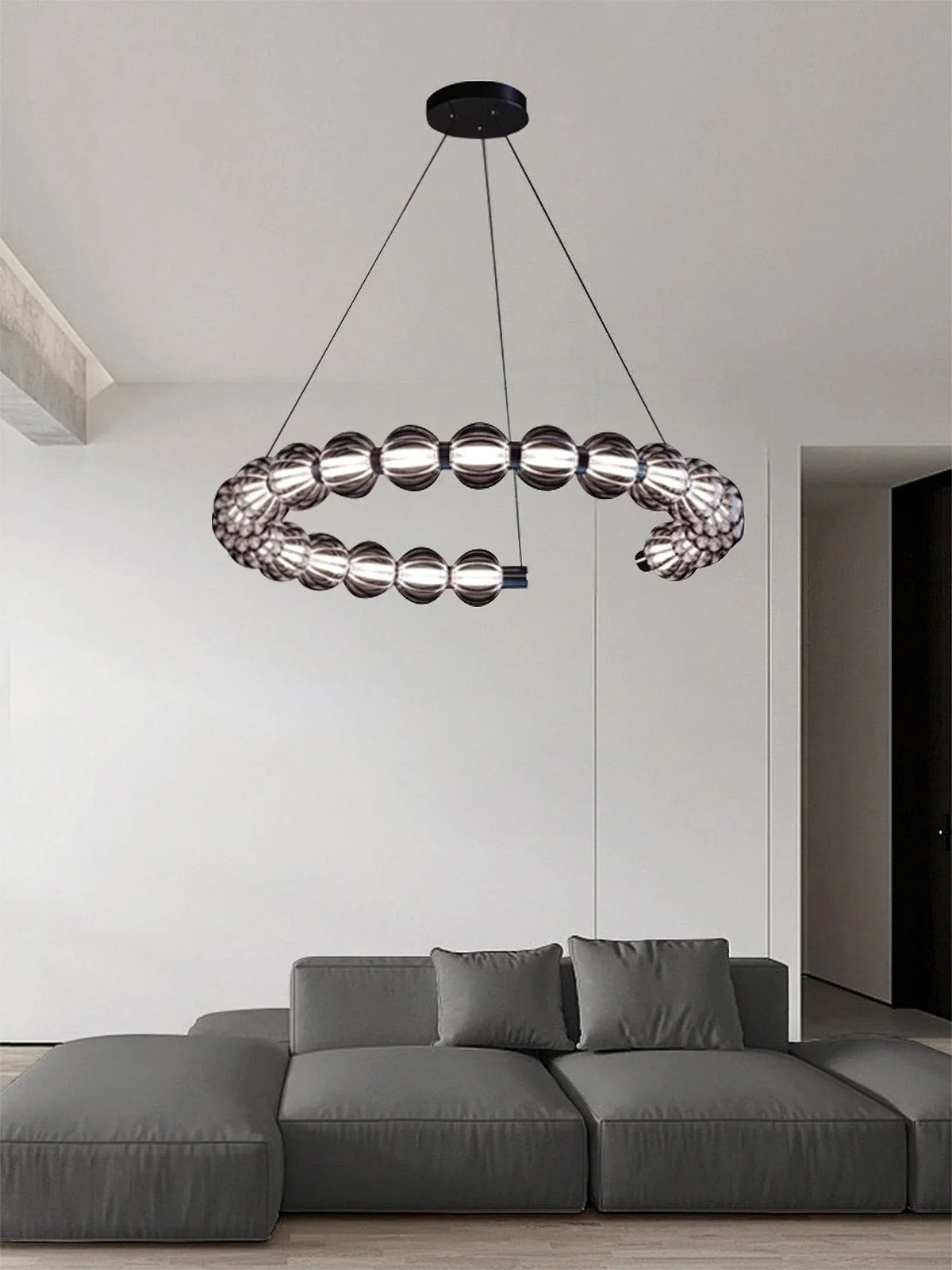 Amulet Glass Chandelier A – Glass detail 7