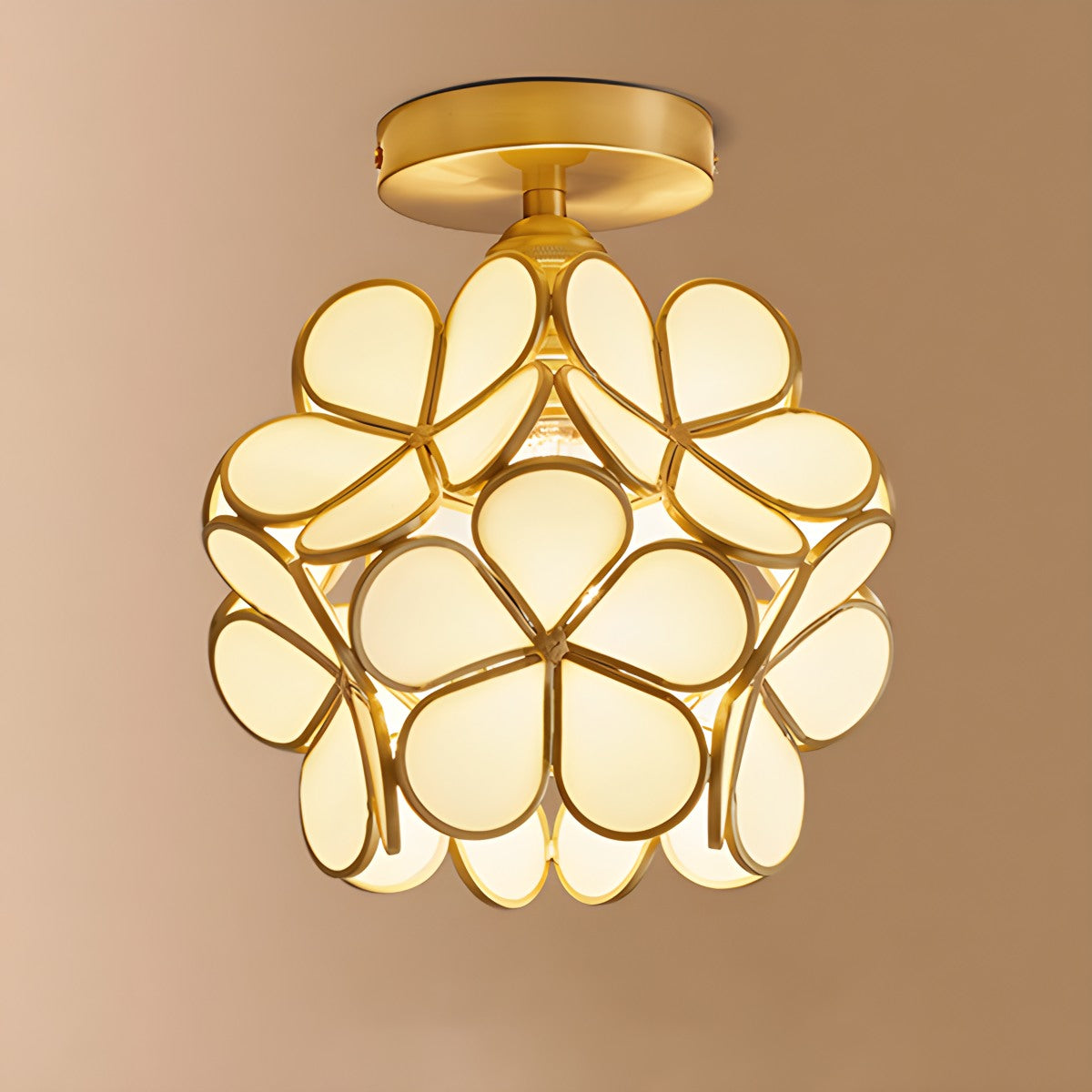 European Style Copper Glass Ceiling Lamp-E – Glass detail 10