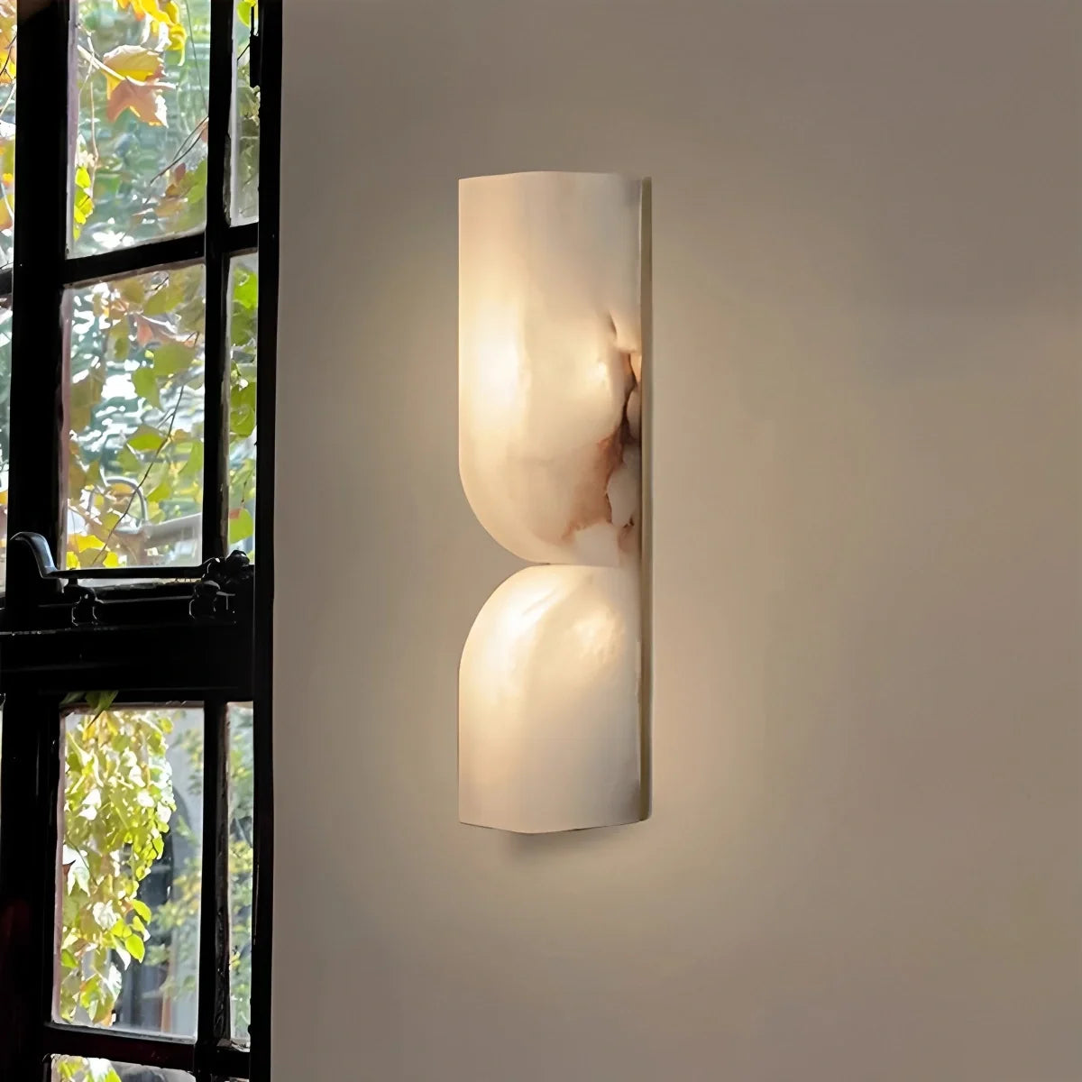 Light Spanish Alabaster Wall Sconce for Hallway – Alabaster detail 6
