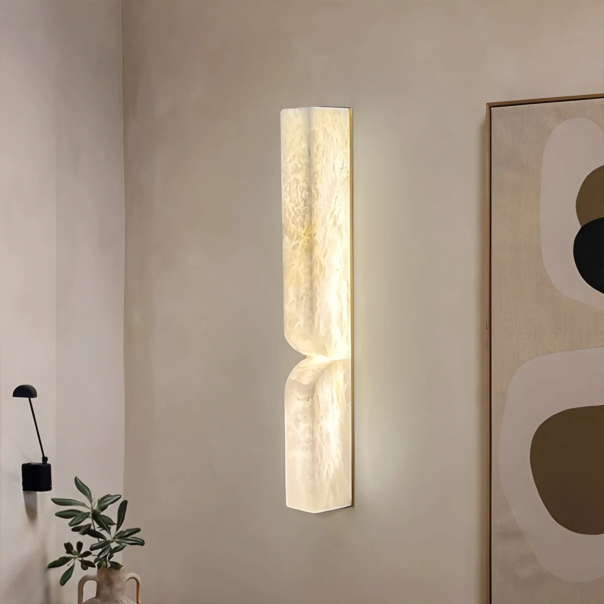 Light Spanish Alabaster Wall Sconce for Hallway – Alabaster detail 11