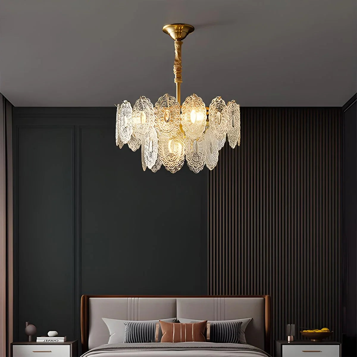 Tiered Textured Glass Chandelier – Glass detail 6
