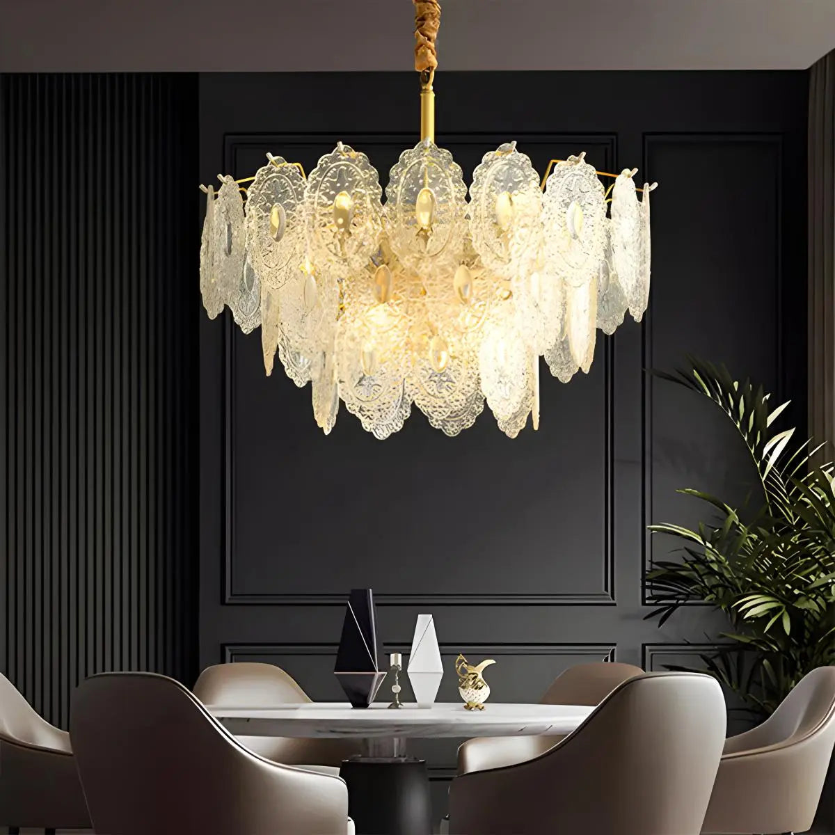 Tiered Textured Glass Chandelier – Glass detail 18