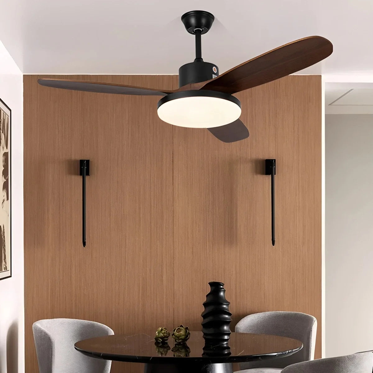 3 Wood Blade Ceiling Fan with Light – Wood detail 2