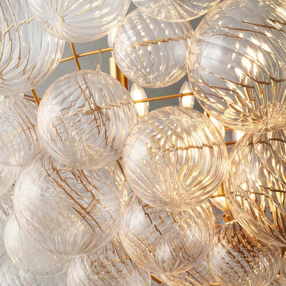 Vortex Glass Bubble Ball Chandelier – Glass detail 22